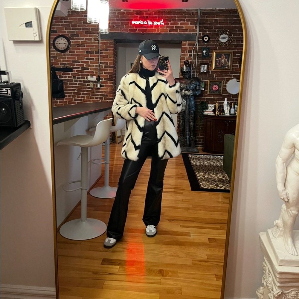 Vintage faux fur Chic Black and White Chevron Coat